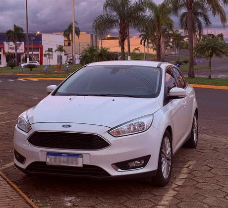 FORD FOCUS 2.0 SE 16V FLEX 4P POWERSHIFT